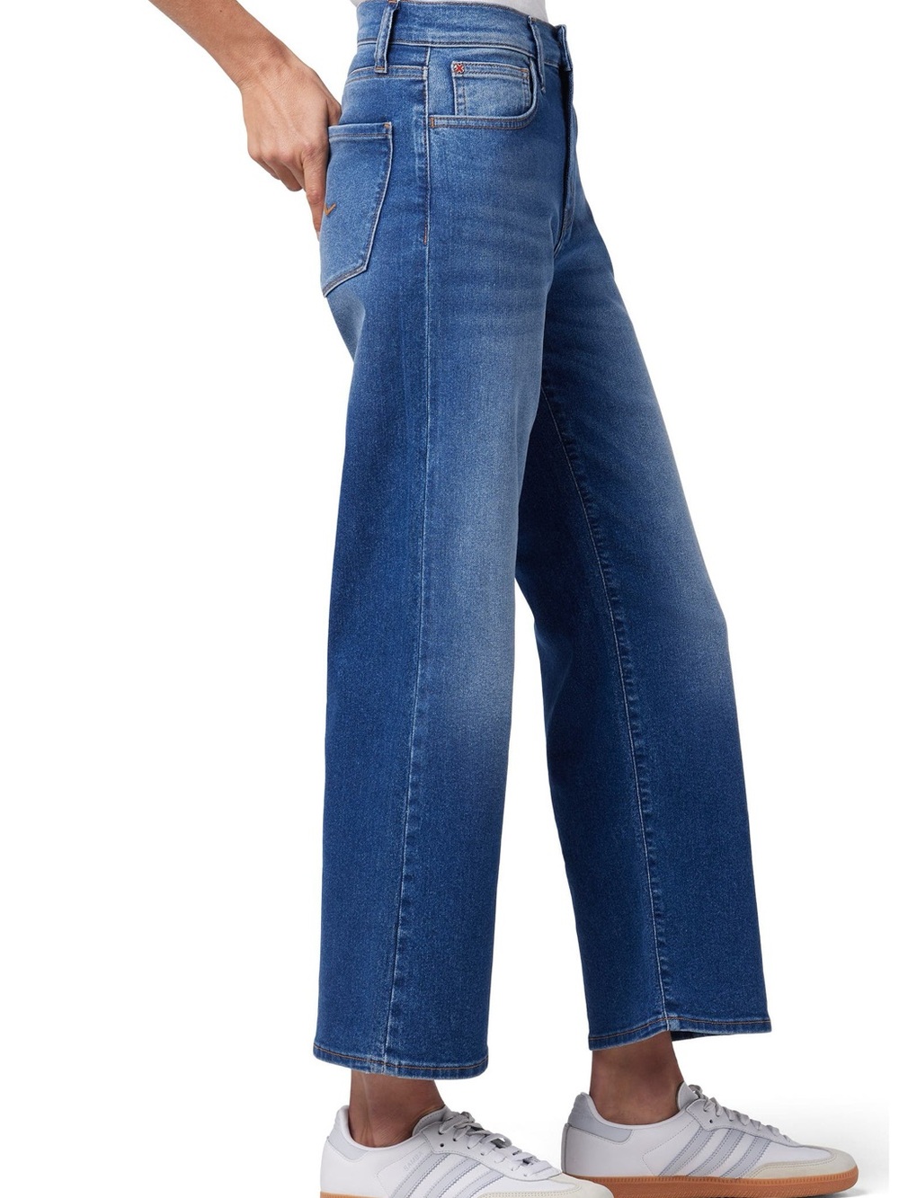 Hudson Jeans Women's Straight Leg Jeans in Medium Blue Wash